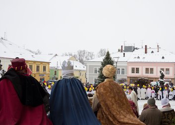 Tříkrálová sbírka s živým betlémem - ve vedlejší roli také slepice