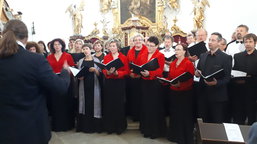 Děkujeme dvěma pěveckým sborům