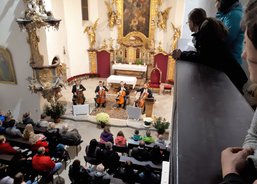 Shlíželo se i s kůru