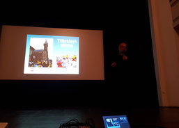 Na první promítání přišel pan farář Romportl