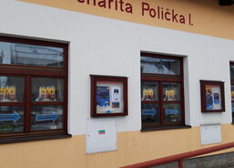 Prosím, pokračujte ve směru šipek k dobrému cíli I.