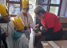 Uvítání po koledě, děti většinou neskrývají nadšení (ani Jana ne:) 