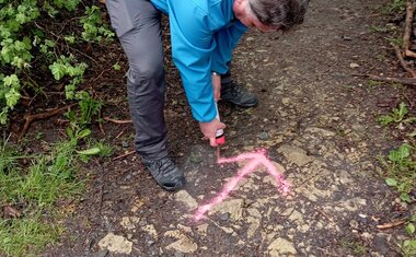 Tým Centra duševního zdraví pomáhá při značení