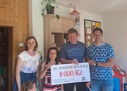 HC Spartak Polička předání daru